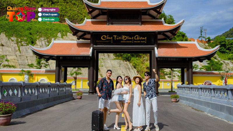 cong-troi-dong-giang-dia-diem-du-lich-cuc-hot-tai-quang-nam-quangnamtoplist