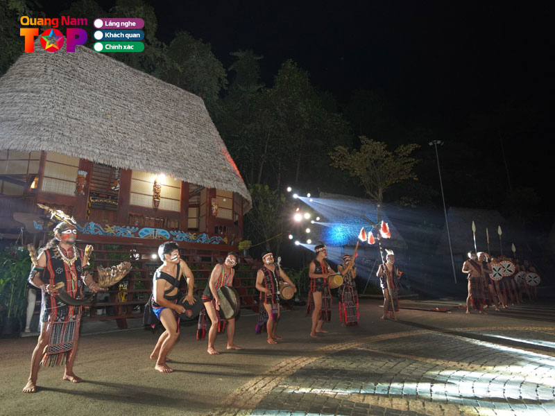 gioi-thieu-ve-cong-troi-dong-giang-quangnamtoplist