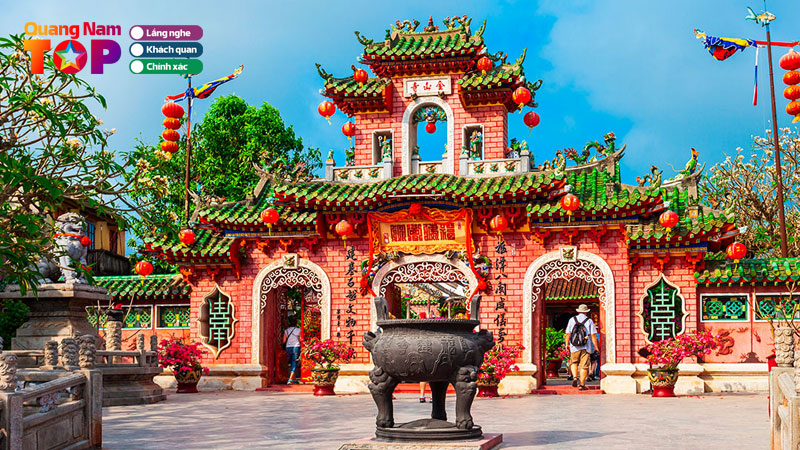 Top-10-ngoi-chua-hoi-an-noi-tieng-linh-thieng-bac-nhat-quangnamtoplist