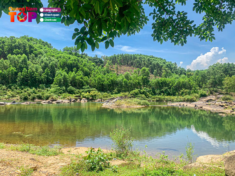 Gioi-thieu-bai-da-lo-thung-quangnamtoplist