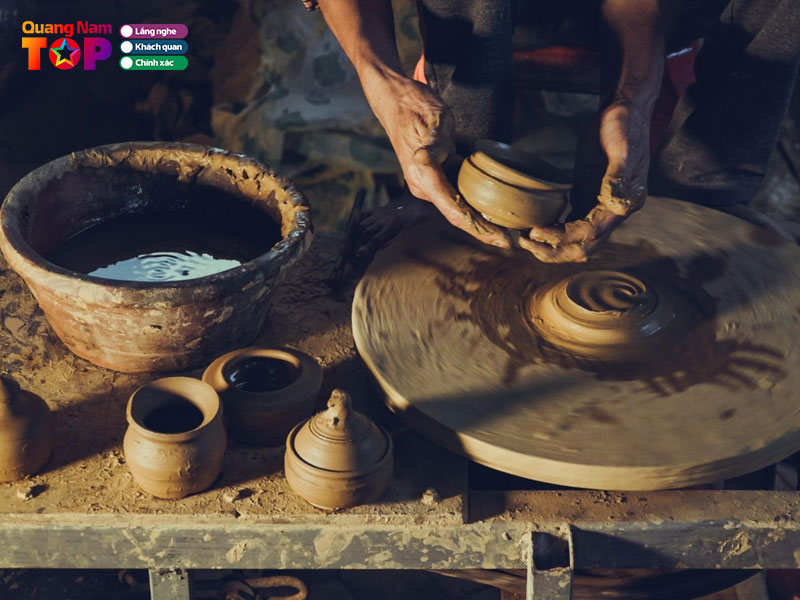 Nhung-trai-nghiem-thu-vi-tai-lang-gom-thanh-ha-quangnamtoplist