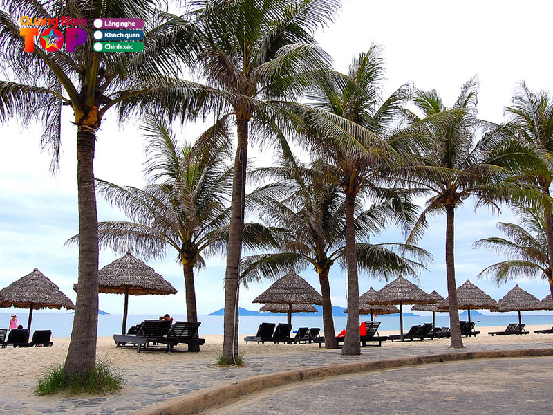 Thoi-diem-ly-tuong-nhat-de-ghe-tham-bien-cua-dai-hoi-an-quangnamtoplist