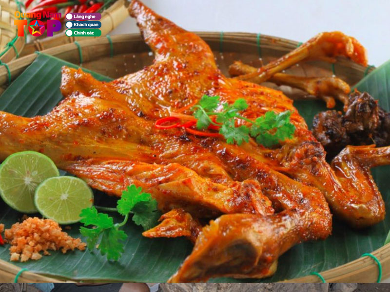 Thuong-thuc-dac-san-ga-tre-deo-le-quangnamtoplist