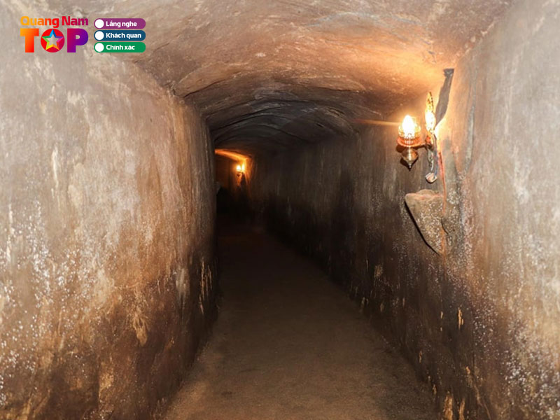 Tham-quan-cac-ham-cuu-thuong-ham-chi-huy-va-he-thong-ngam-quangnamtoplist