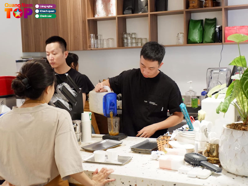 Bill-coffee-tea-quangnamtoplist