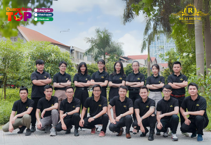 Hanh-trinh-8-nam-kien-tao-uy-tin-va-thuong-hieu-real-house-quangnamtoplist