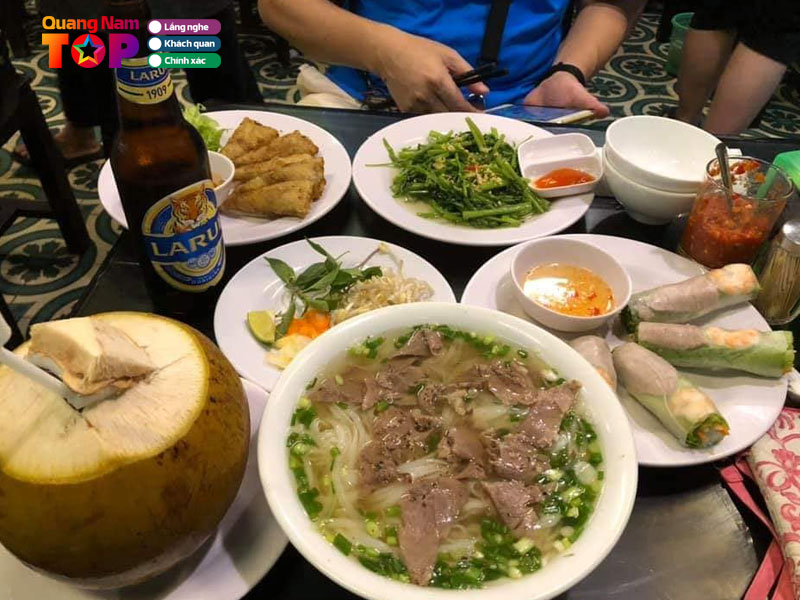 Nha-hang-pho-xua-quangnamtoplist