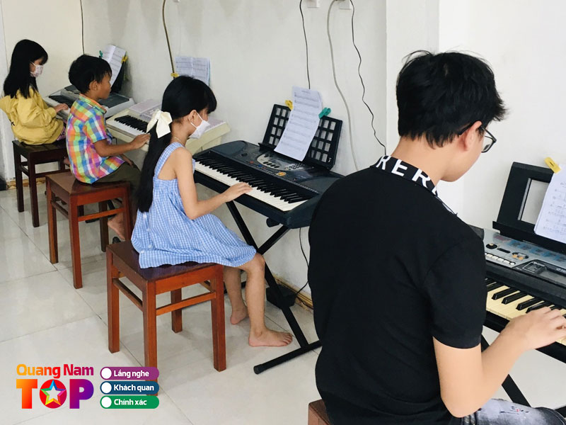 Am-nhac-le-vy-quangnamtoplist