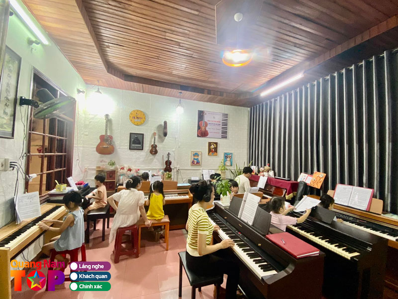 On-music-center-day-dan-vinh-dien-quangnamtoplist
