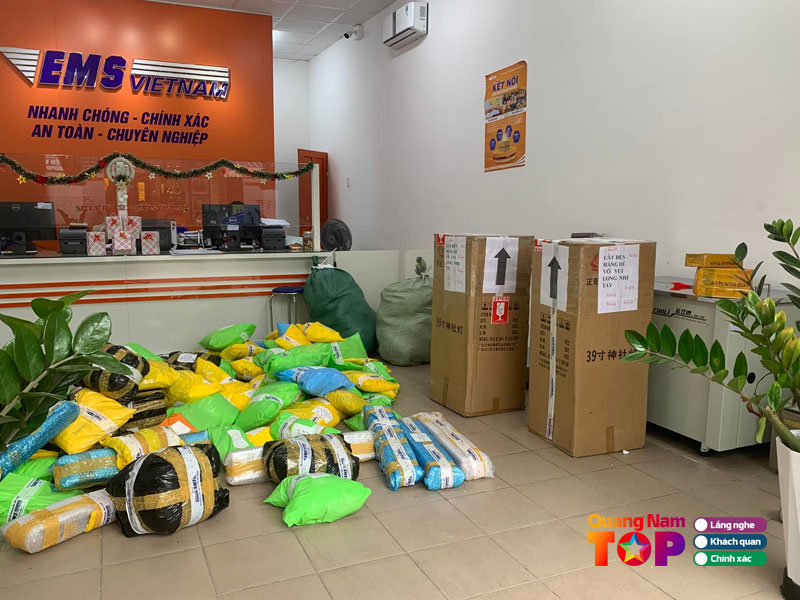 Chuyen-phat-nhanh-ems-quangnamtoplist