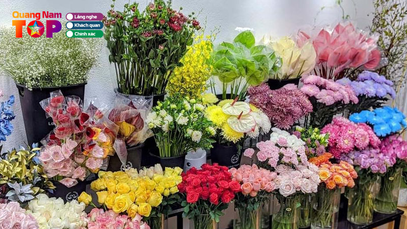 Top-4-dia-chi-mua-hoa-tuoi-tai-hiep-duc-quang-nam-du-loai-gia-re-quangnamtoplist