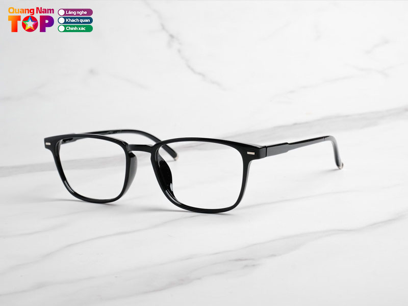 Trung-tam-mat-kinh-a-au-quangnamtoplist