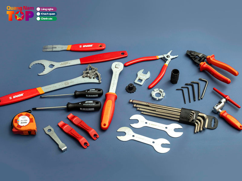 Cua-hang-kim-khi-duong-quangnamtoplist