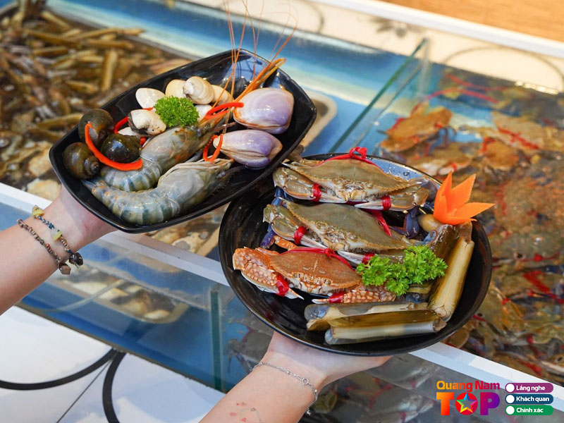 Vua-hai-san-hong-tuan-quangnamtoplist