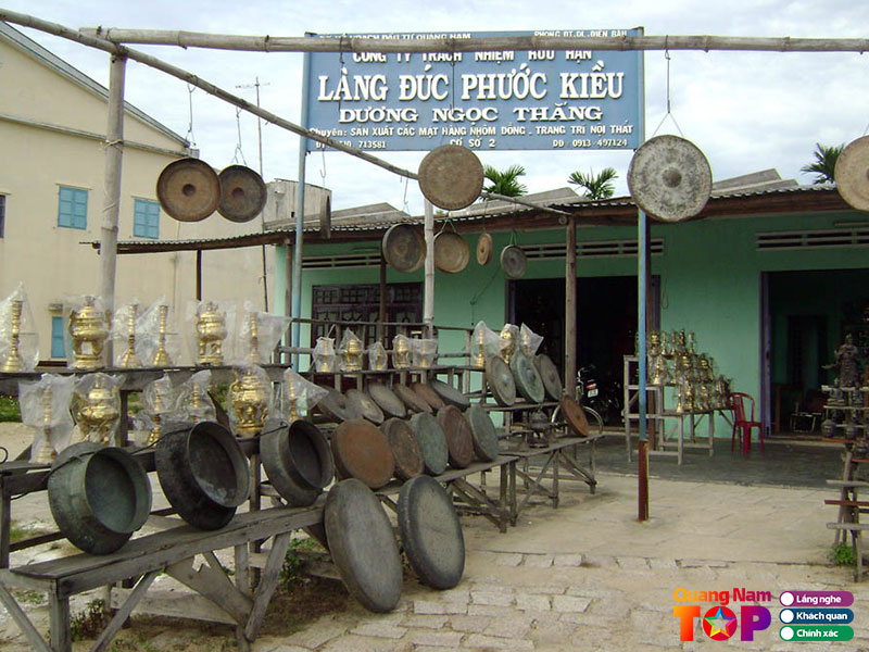 Den-lang-nghe-phuoc-kieu-co-trai-nghiem-gi-dac-biet-quangnamtoplist