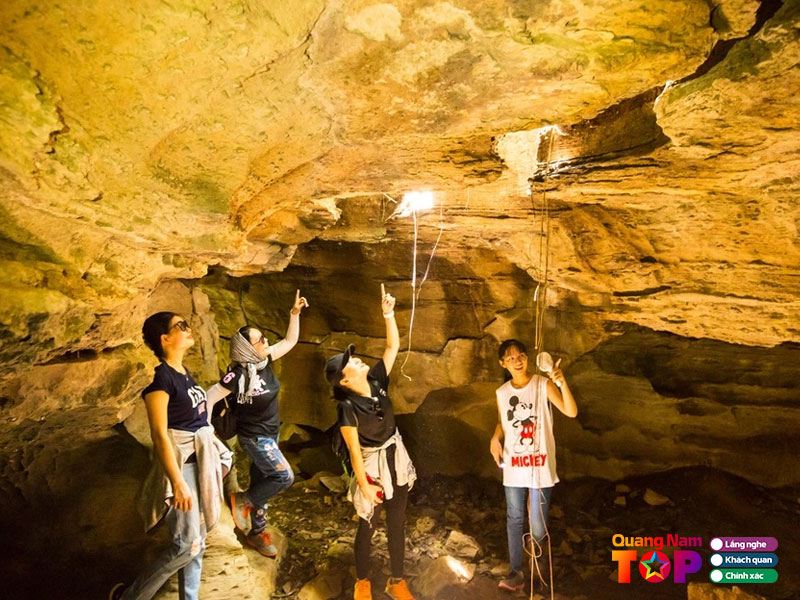 Nhung-trai-nghiem-thu-vi-tai-hang-doi-tien-an-1-quangnamtoplist